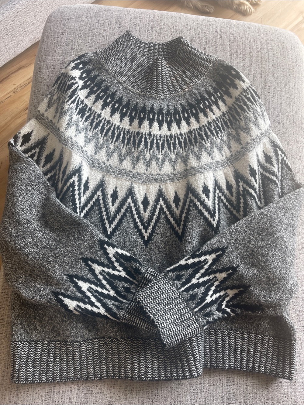 Old Navy Gray and White Fair Isle Turtleneck Sweater